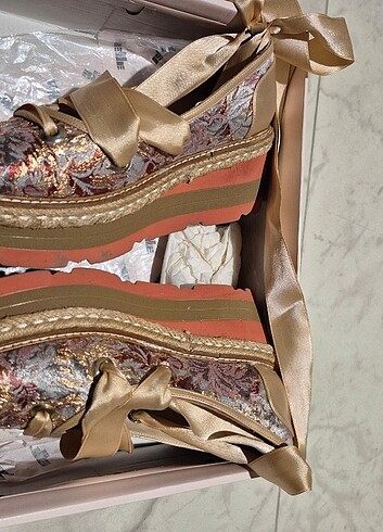 Dolgu Topuk Ayakkabi - Görsel 5