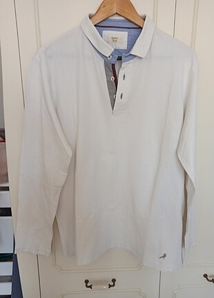 1 adet Jean pantolon, 2 adet sweatshirt