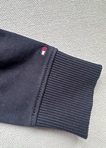 Tommy Hilfiger - Görsel 3