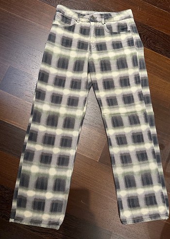 s Beden Pull&Bear pantolon