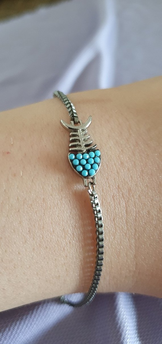 Turkuaz Taşlı Zincir Detaylı Kadın El Zinciri - Görsel 3