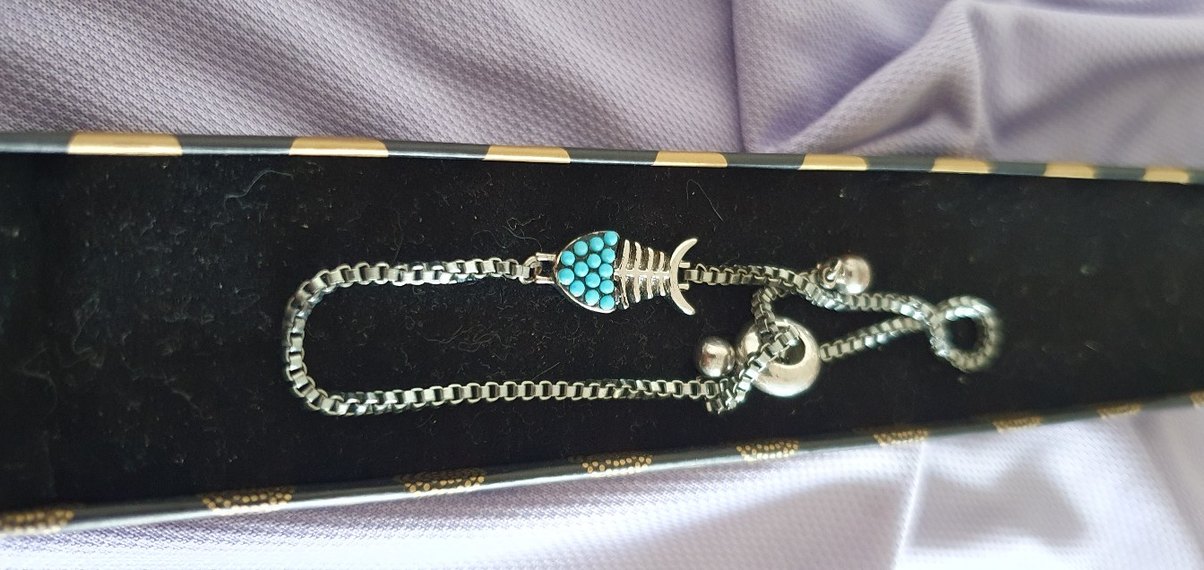 Turkuaz Taşlı Zincir Detaylı Kadın El Zinciri - Görsel 2