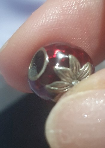 Parlak Kırmızı Çilek Kadın Charm - Görsel 5