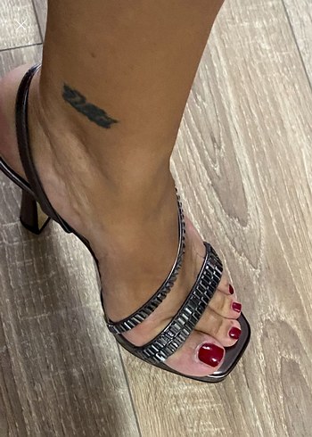 Parlak gümüş  Topuklu sandalet - Görsel 3