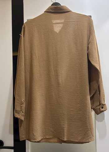 Düğmeli Bej Uzun Kollu Kadın Keten Gömlek - Görsel 3