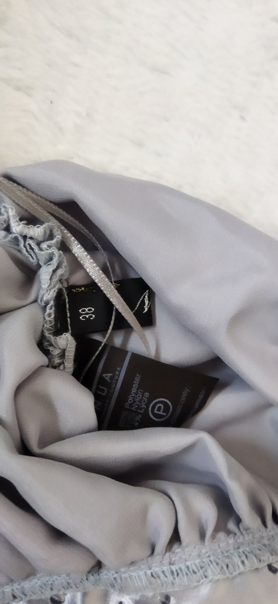 Gri Drapeli boyundan baglamali ust - Görsel 3