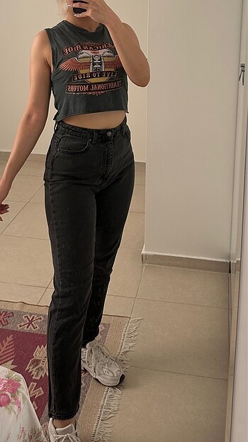 Siyah yüksek bel mom jeans