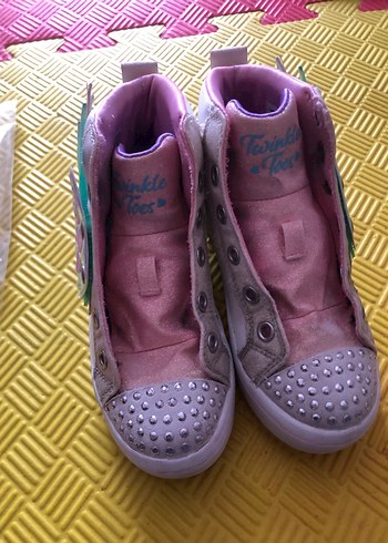 28 Beden Skechers Parlak Kanatlı Kız Çocuk Spor Ayakkabı