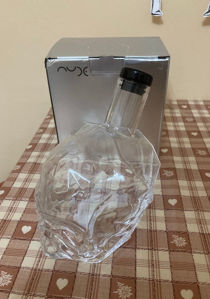 Nude Glass Memento Mori Whisky Bottle - Görsel 4