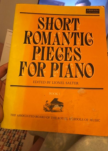 Short romantıc pıeces for pıano lıonal salter