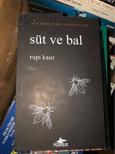 SÜT VE BAL Rupi Kaur