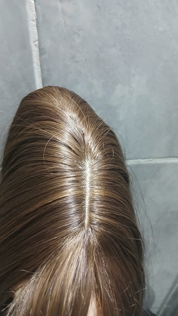 Koyu Kumral/Açık Kahve Peruk/Çıtçıt Tepelik 50 cm Uzun - Görsel 2