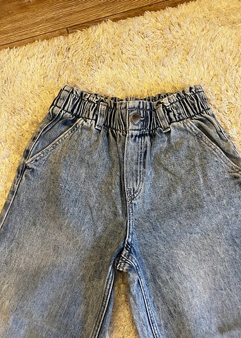 7 Yaş Beden H&M kız çocuk rahat pantolon