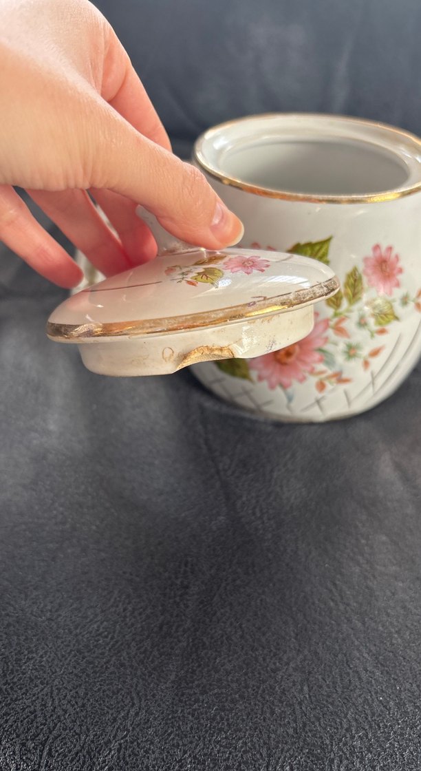 Vintage  Çiçek Desenli Beyaz Porselen Demlik - Görsel 3