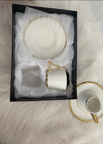 Beyaz Altın Kenarlı 2'li Kahve Fincanı Seti - Görsel 2