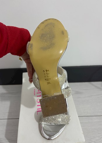 Topuklu terlik - Görsel 3