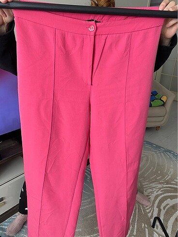 Milla pembe kumaş pantolon