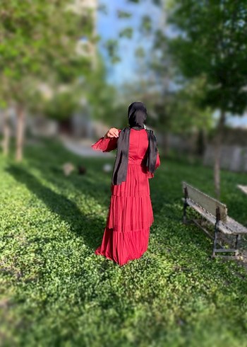 Abiye Uzun, Kırmızı Bohem Salaş Henna Elbise
