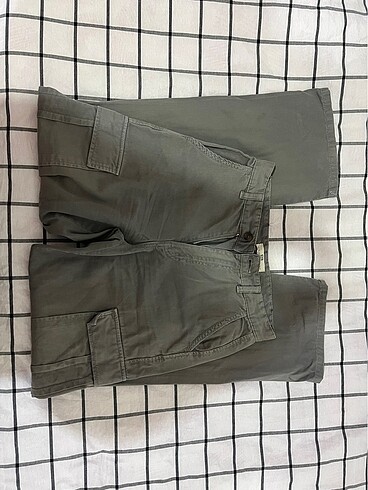 36 Beden Stradivarius kargo pantolon