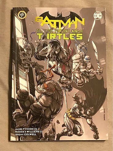 Batman Teenage Mutant Ninja Turtles