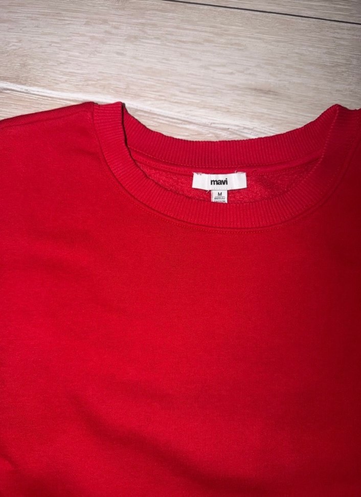 Kırmızı Bisiklet Yaka Rahat Sweatshirt — görsel 3/4