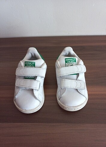 19 Beden Adidas çocuk spor ayakkabı