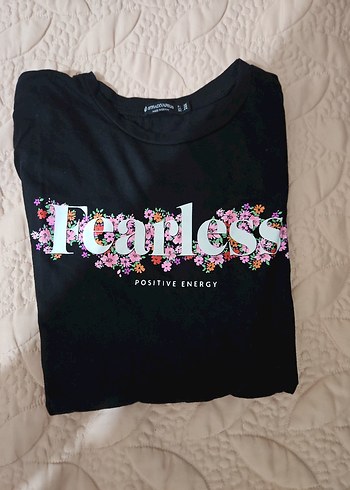 stradivarius tshirt
