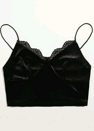 Siyah dantelli kadife crop