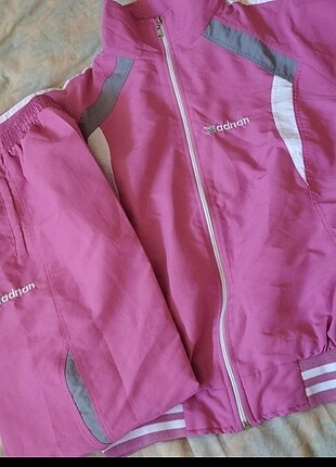 Pembe takim