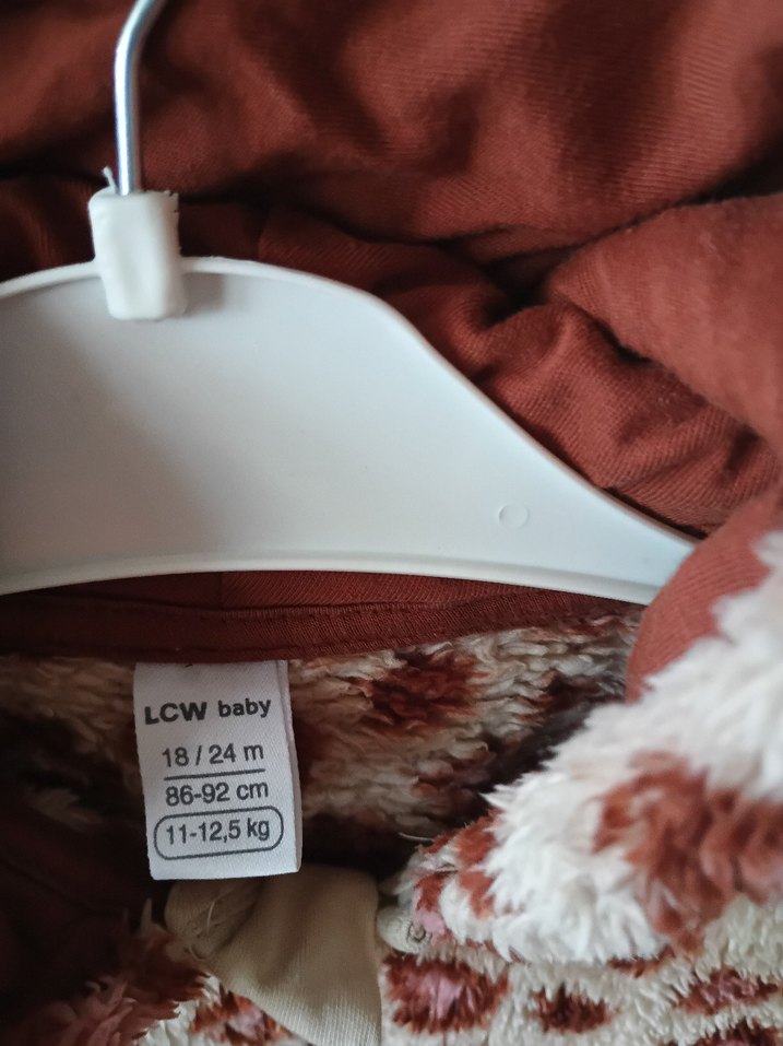 Kız Çocuk Kapüşonlu Kahverengi Desenli Ceket - Görsel 2