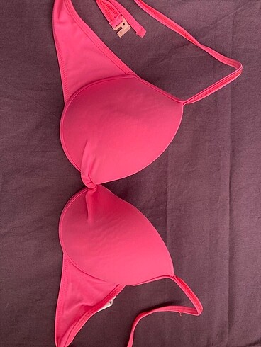 Bikini üstü