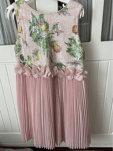 Ted Baker çok sık elbise