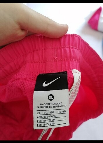 xl Beden pembe Renk Nike eşofman takimi