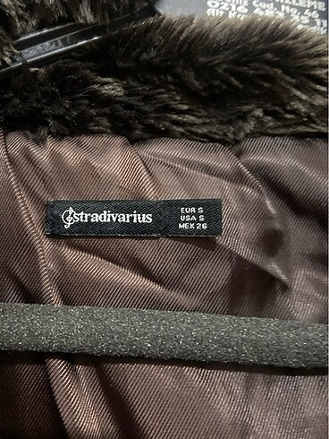 Stradivarius Kadın mont