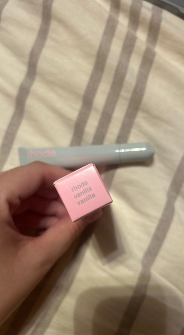 Rhode Peptide Lip Balm Vanilla - Görsel 2