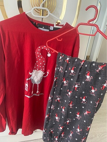 Pijama Takımı
