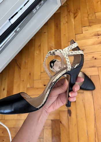 Siyah Yılan Desenli Stiletto - Görsel 4