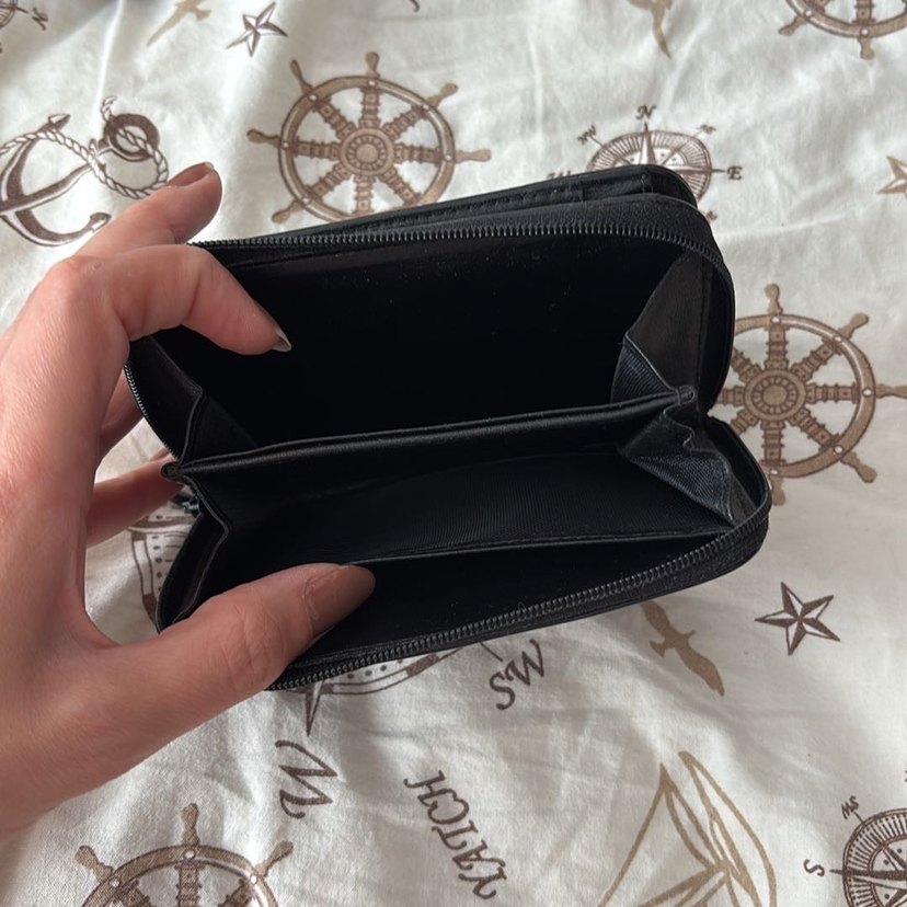 MATRAŞ Siyah Deri Fermuarlı Kadın Cüzdanı - Görsel 5