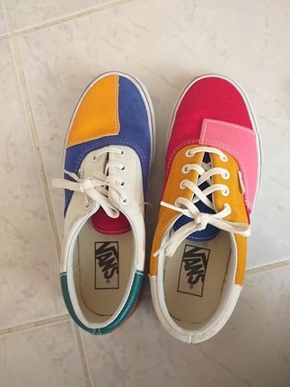 renkli vans
