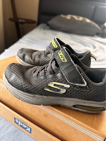 Skechers çocuk spor ayakkabı