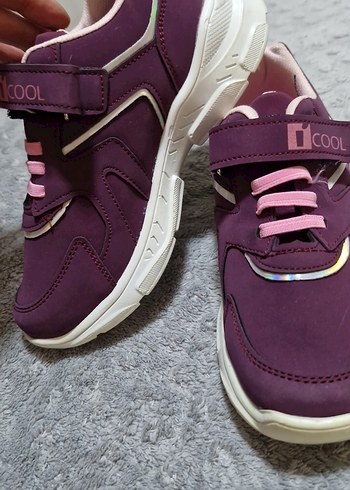 Kız Çocuk Mor Cırt Cırtlı Spor Ayakkabı - Görsel 3