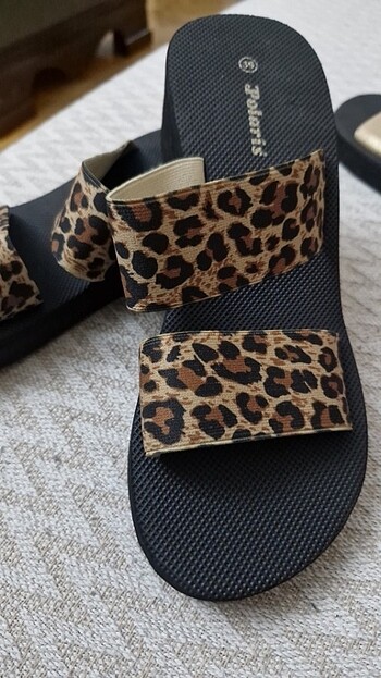 Leopar plaj terliği - Görsel 5