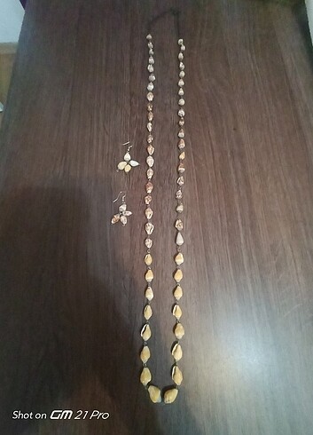 Beden kahverengi Renk Deniz kabuklarından yapılmış kolye ve küpe
