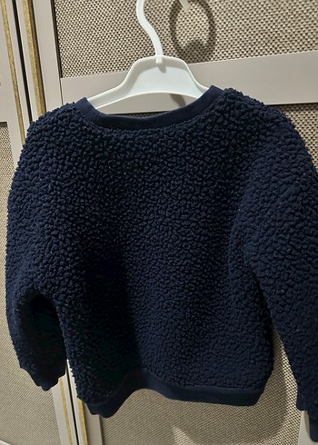 GAP Erkek Çocuk Lacivert Nakışlı Sweatshirt - Görsel 3