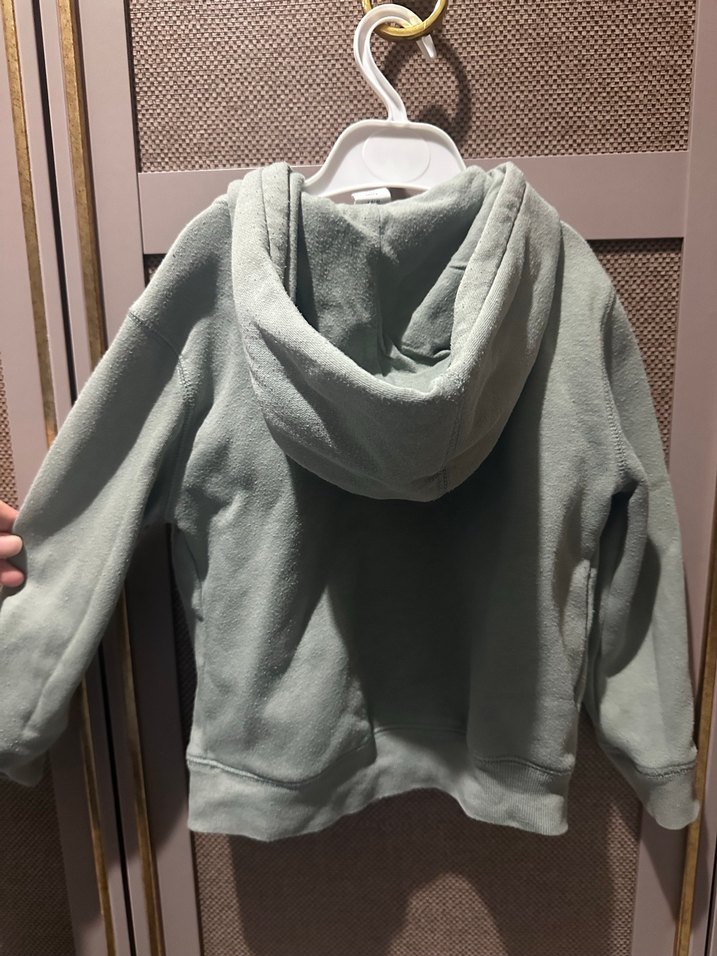 GAP kapşonlu - Görsel 3