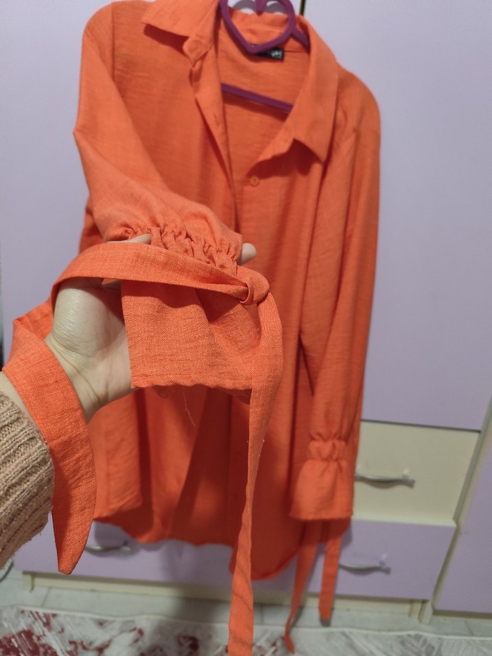 Turuncu Düğmeli Uzun Kollu Keten Gömlek - Görsel 4