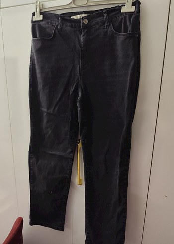 LC Waikiki Koyu Siyah Dar Kesim Jean Pantolon