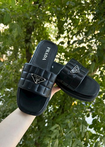 Diğer Siyah Prada Platform Bantlı Terlik