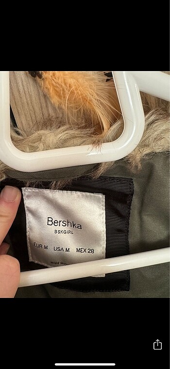 m Beden haki Renk Bershka kadın mont