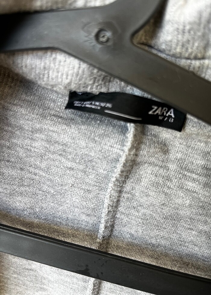 Zara pardesü hırka kalınlığında - Görsel 4